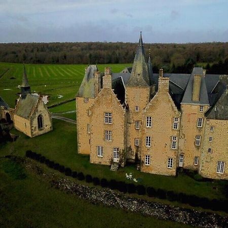Chateau De Bourgon Montourtier Екстериор снимка
